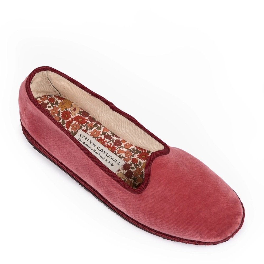 Brand New - Never Worn - Cayamus Loafer